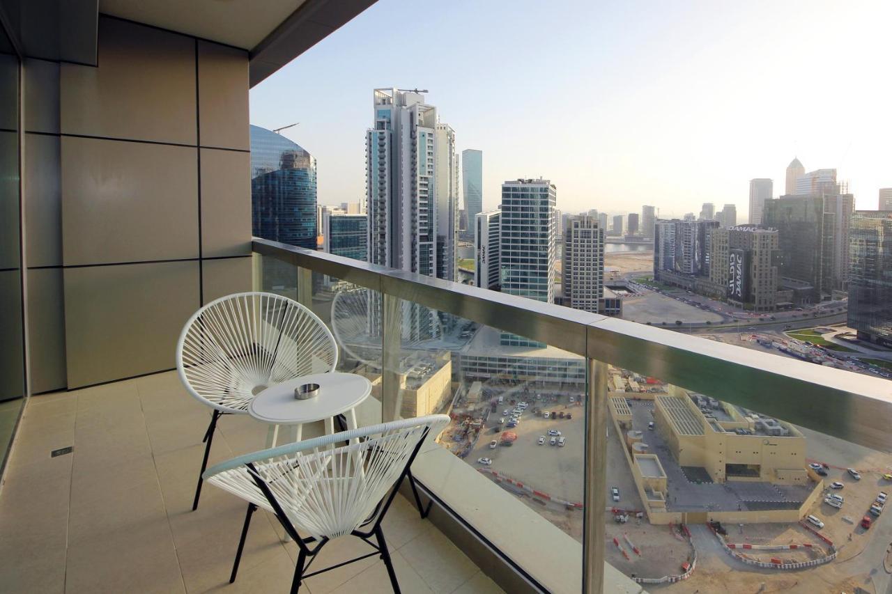 Апартаменты Prime Retreats - Downtown Дубай Экстерьер фото