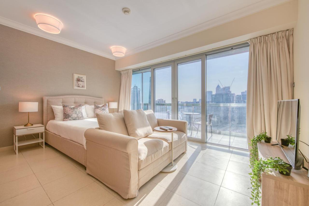 Апартаменты Prime Retreats - Downtown Дубай Экстерьер фото