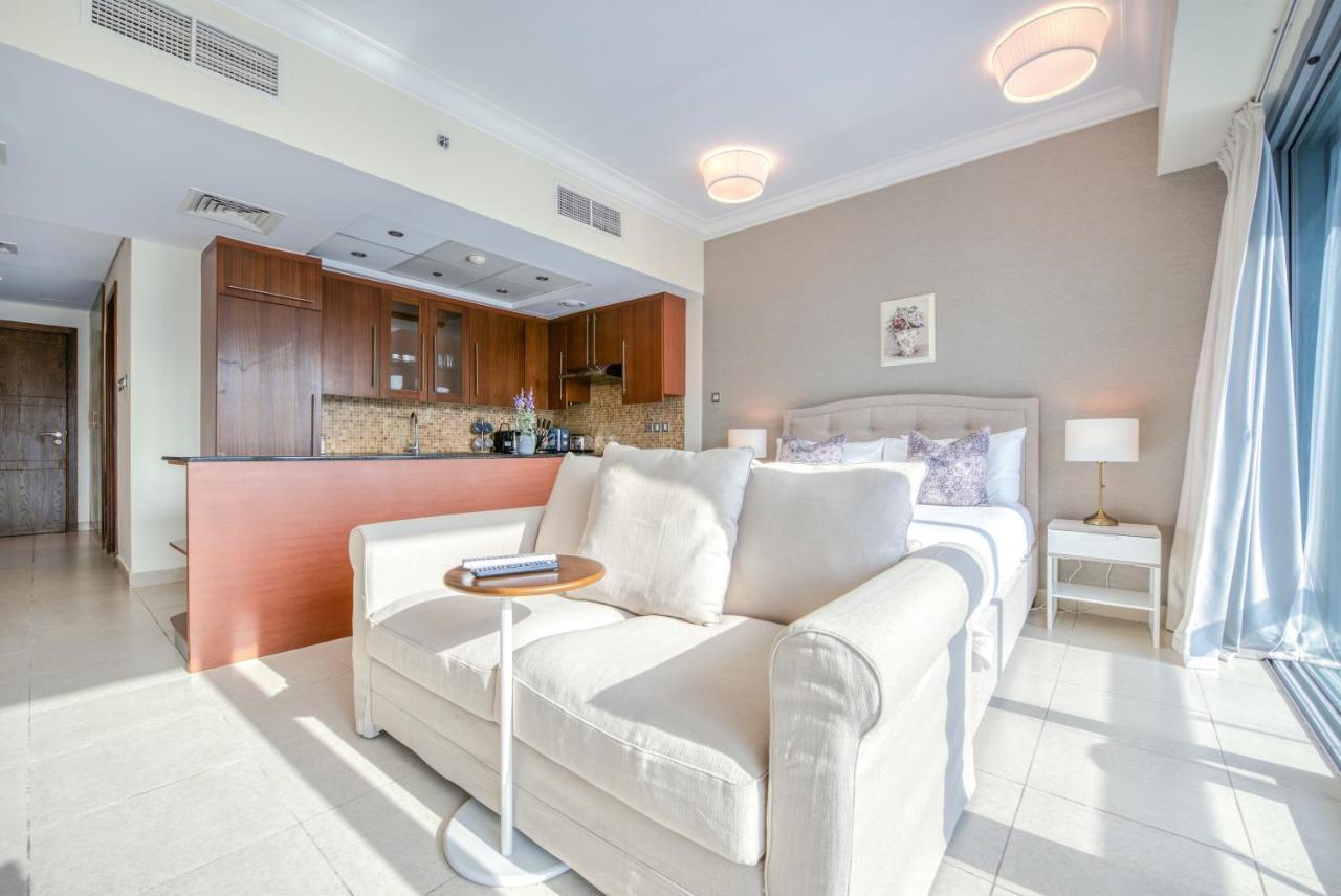 Апартаменты Prime Retreats - Downtown Дубай Экстерьер фото