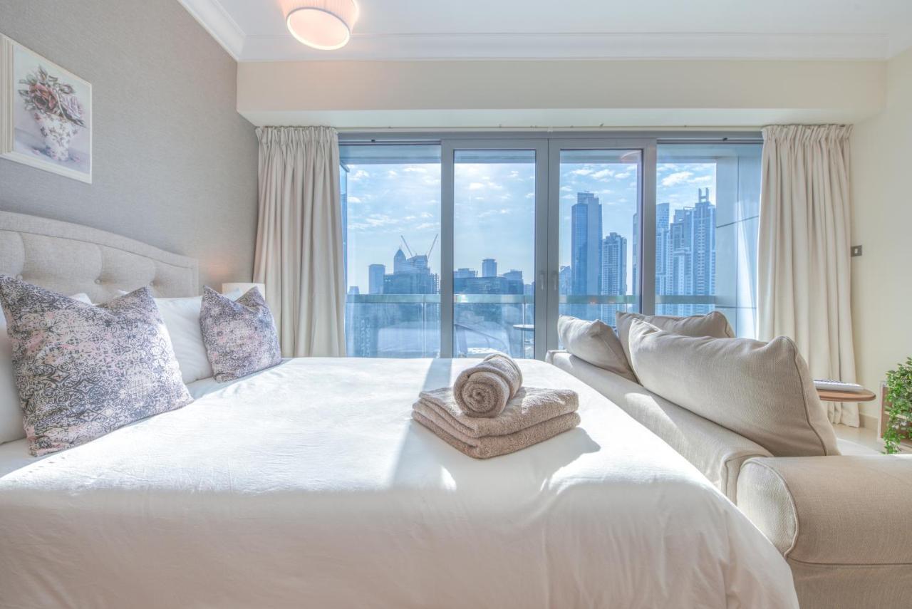 Апартаменты Prime Retreats - Downtown Дубай Экстерьер фото