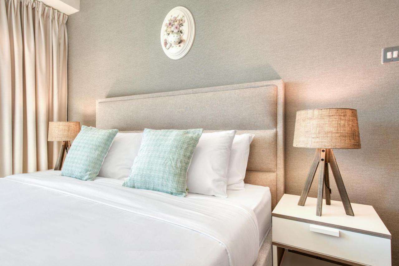 Апартаменты Prime Retreats - Downtown Дубай Экстерьер фото